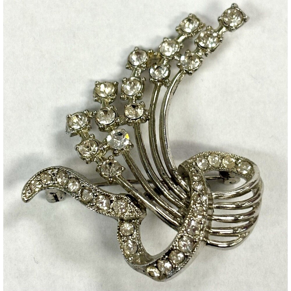 Vintage 1950s Clear Rhinestone Waterfall Spray Brooch Silver Tone Ribbon Pin